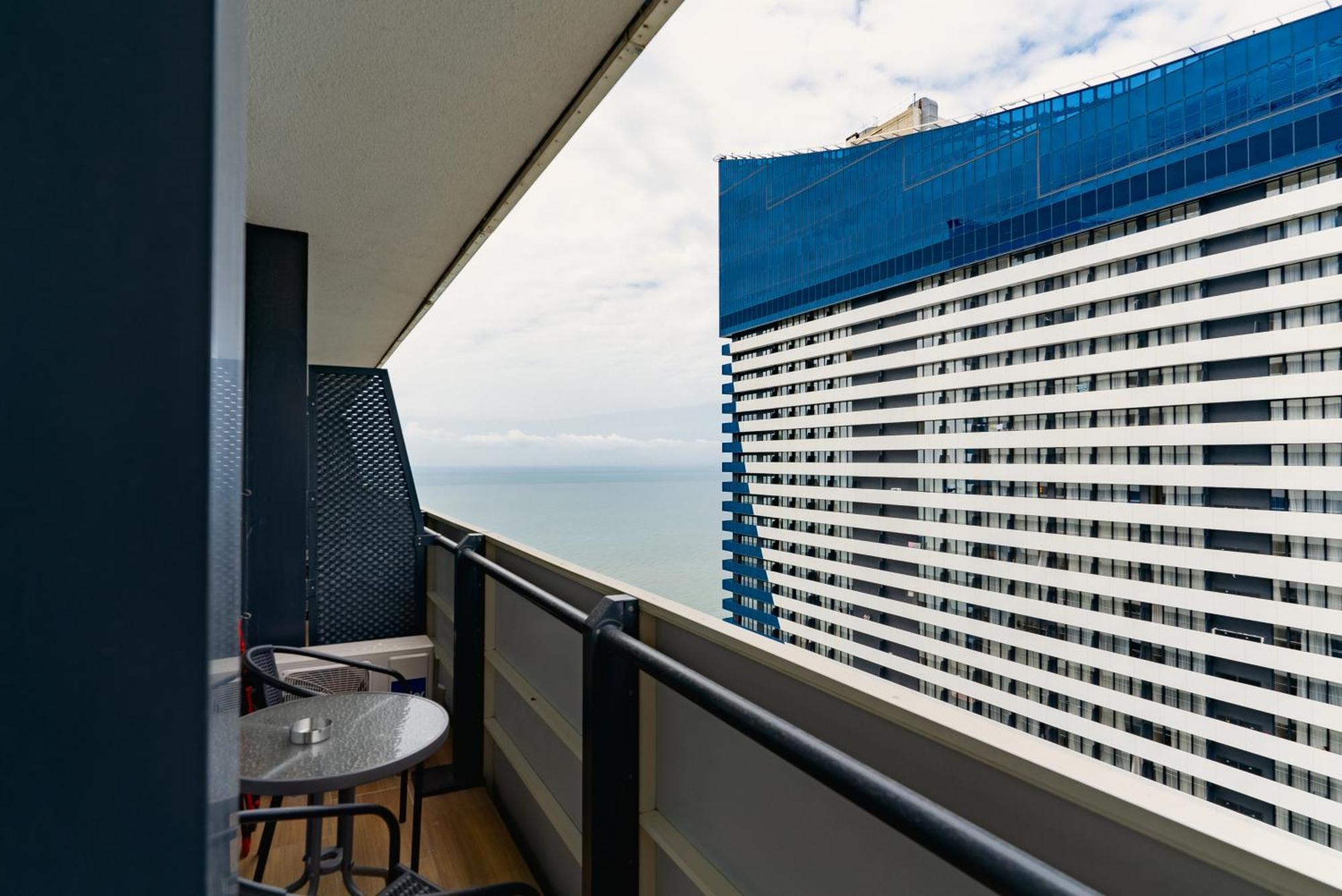 Habiby Orbi City Batumi Kültér fotó